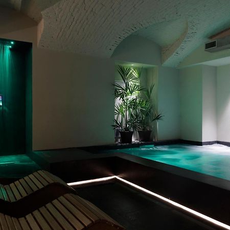 Palazzo Bellezia Luxury Suites & Spa Турин Экстерьер фото