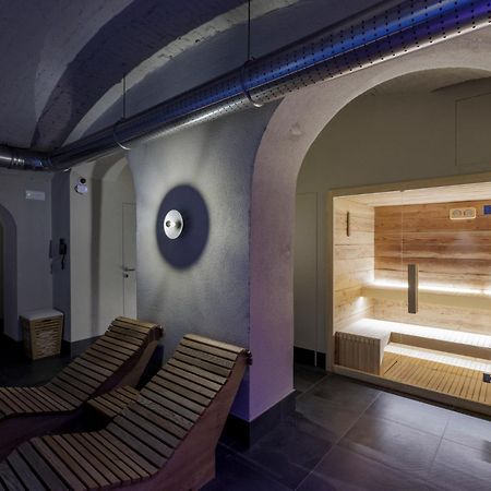 Palazzo Bellezia Luxury Suites & Spa Турин Экстерьер фото