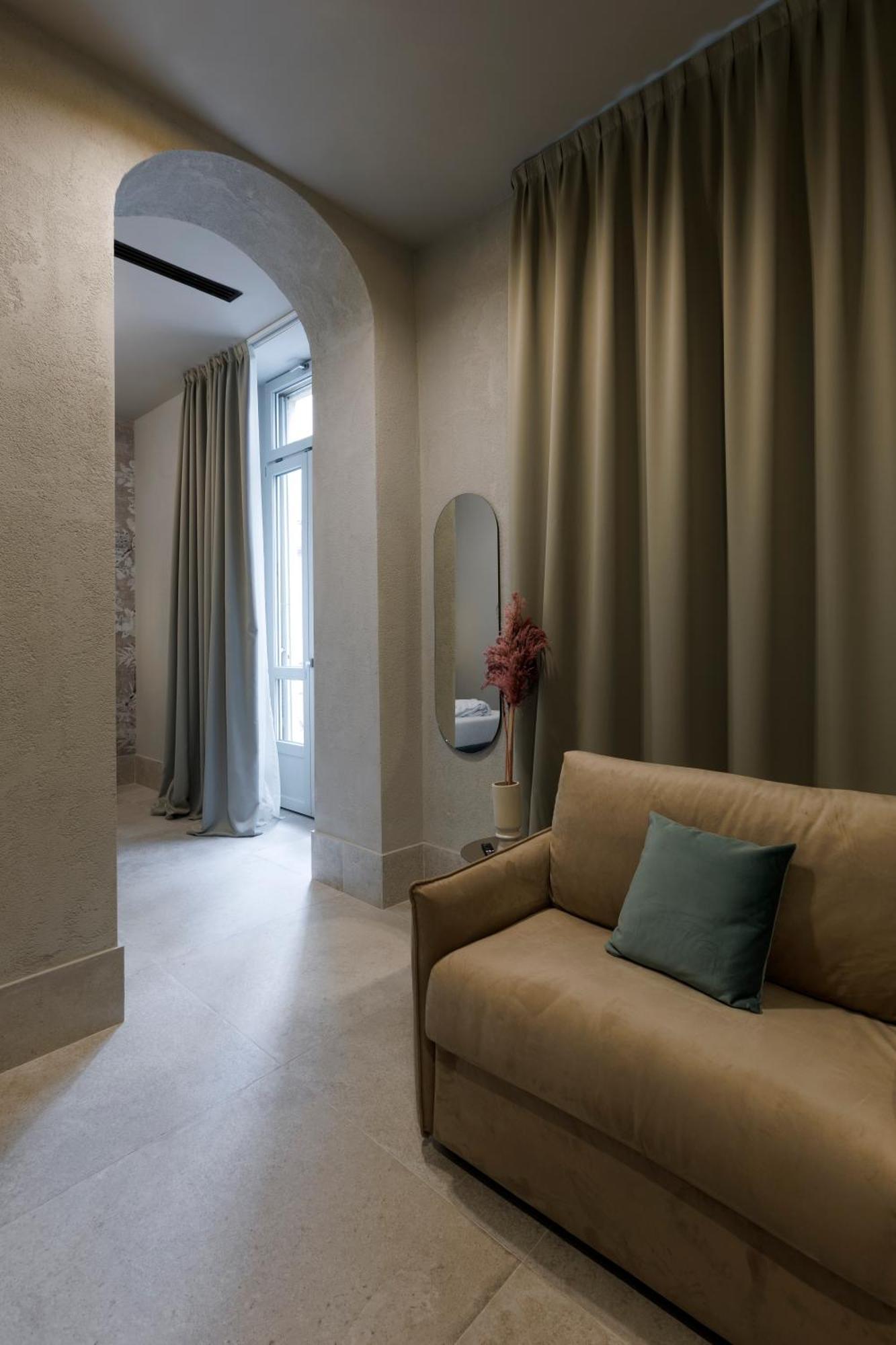 Palazzo Bellezia Luxury Suites & Spa Турин Экстерьер фото