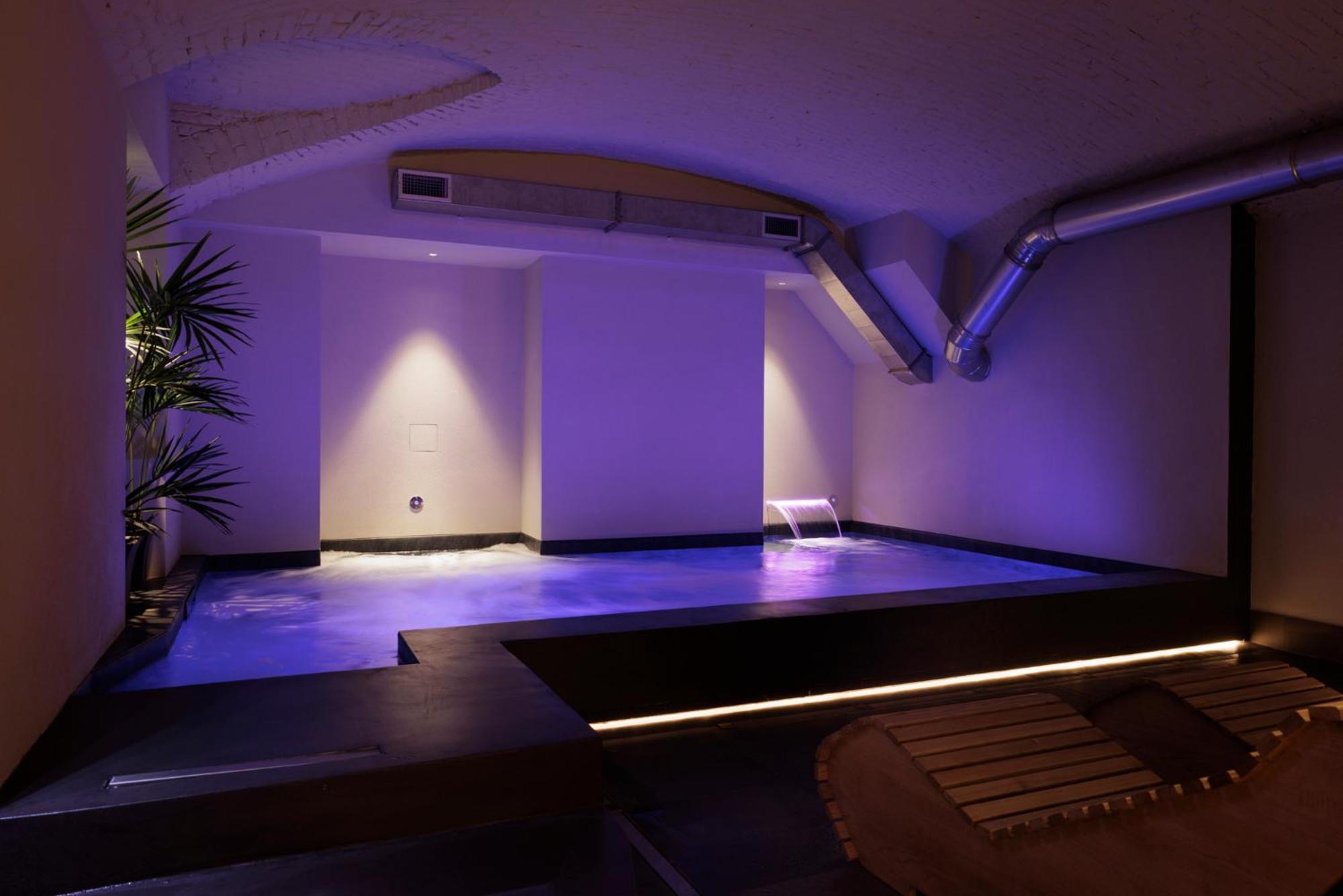 Palazzo Bellezia Luxury Suites & Spa Турин Экстерьер фото