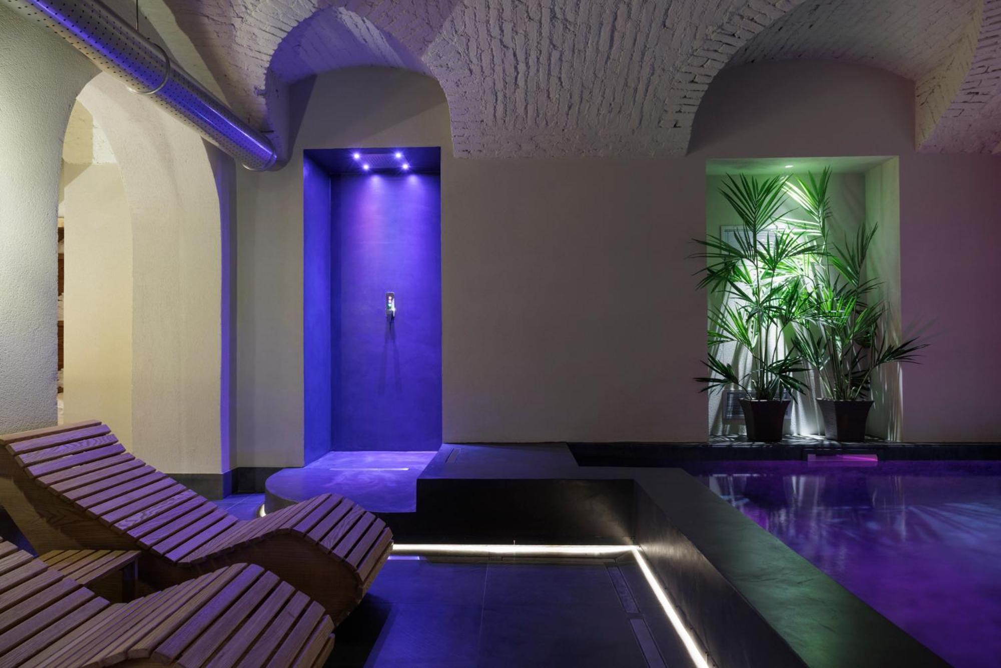 Palazzo Bellezia Luxury Suites & Spa Турин Экстерьер фото