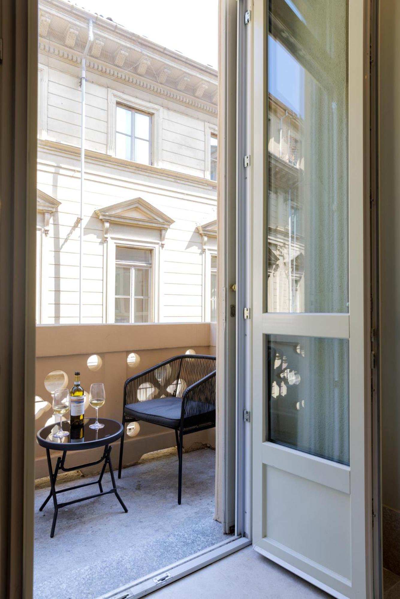 Palazzo Bellezia Luxury Suites & Spa Турин Экстерьер фото